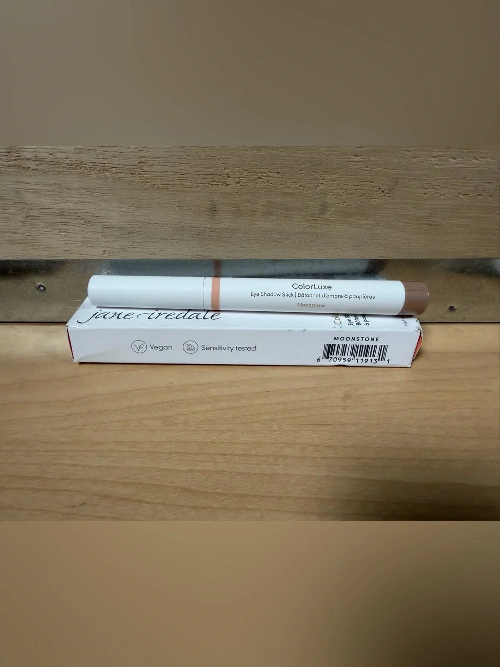 jane iredale ColorLuxe Eye Shadow Stick (NEW!)